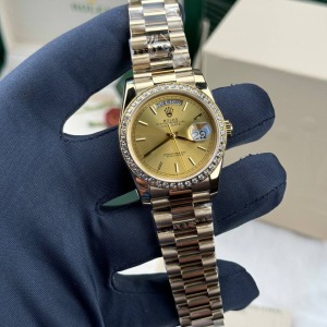 Rolex DayDate 36 Mm Rose Kasa Taşlı Bezel Sarı Kadran