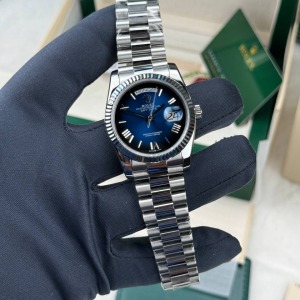  Rolex DayDate 36 Mm Gümüş Kasa Koyu Lacivert Kadran