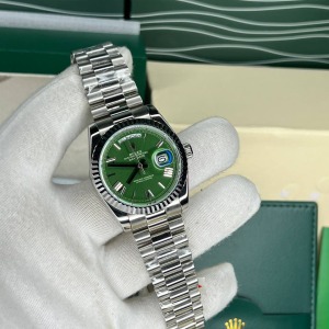 Rolex DayDate 36 Mm Gümüş Kasa Yeşil Kadran