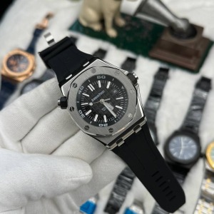  Audemars Piguet Royal Oak Diver Celik Kasa Siyah Silikon Kordon	