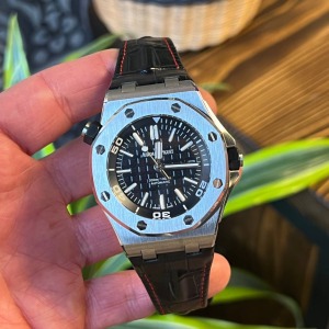  Audemars Piguet Royal Oak Diver Celik Kasa Siyah Deri Kordon	