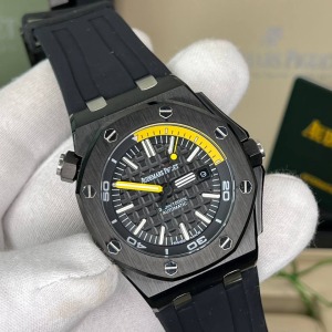  Audemars Piguet Royal Oak Celik Kasa Siyah Silikon Kordon