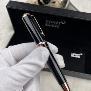 Mont Blanc Tükenmez Kalem 