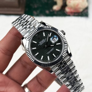 Rolex Datejust Yeni Sezon Desenli Yeşil Kadran Super Clone 