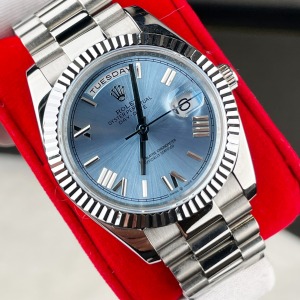 Rolex Day Date M228236 Baby Blue Roma Rakamlı Gümüş Kasa Replika