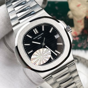 Patek Philippe Nautilus Siyah Kadran Super Clone