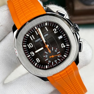 Patek Philippe Aquanaut 5968A-001 Turuncu Silikon Kordon ETA