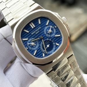 Patek Philippe Nautilus 5740/1G-001 Super Clone ETA