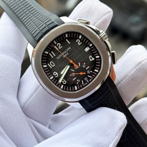 Patek Philippe Aquanaut 5968A-001 Siyah Silikon Kordon ETA