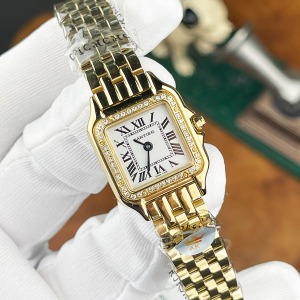 Cartier Panter Gold Taşlı Bezel 22 mm 