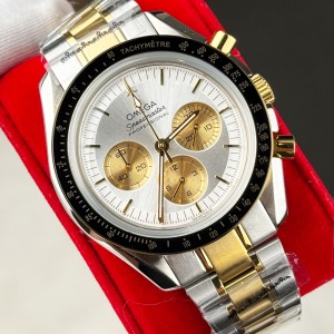 Omega Speedmaster Professional Moonwatch Two Tone Replika