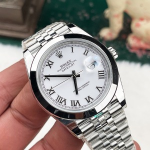 Rolex Datejust Düz Bezel Roma Rakamlı Super Cone