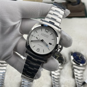 Panerai Luminor Celik Kasa Beyaz Kadran