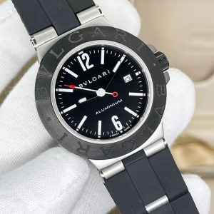 Bvlgari Aluminium Chronograph 103445 Silikon Kordon Replika